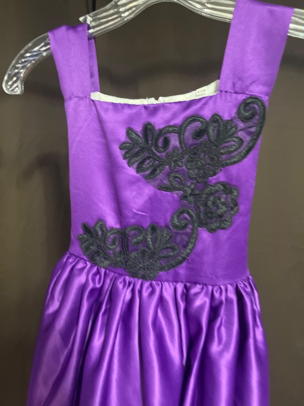 Dress - Picture 3 of 3